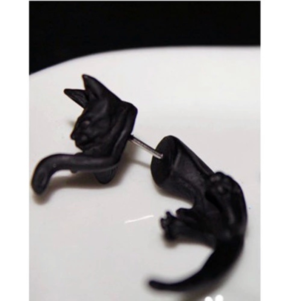 Panther Cat Earrings - Picture 7 of 8